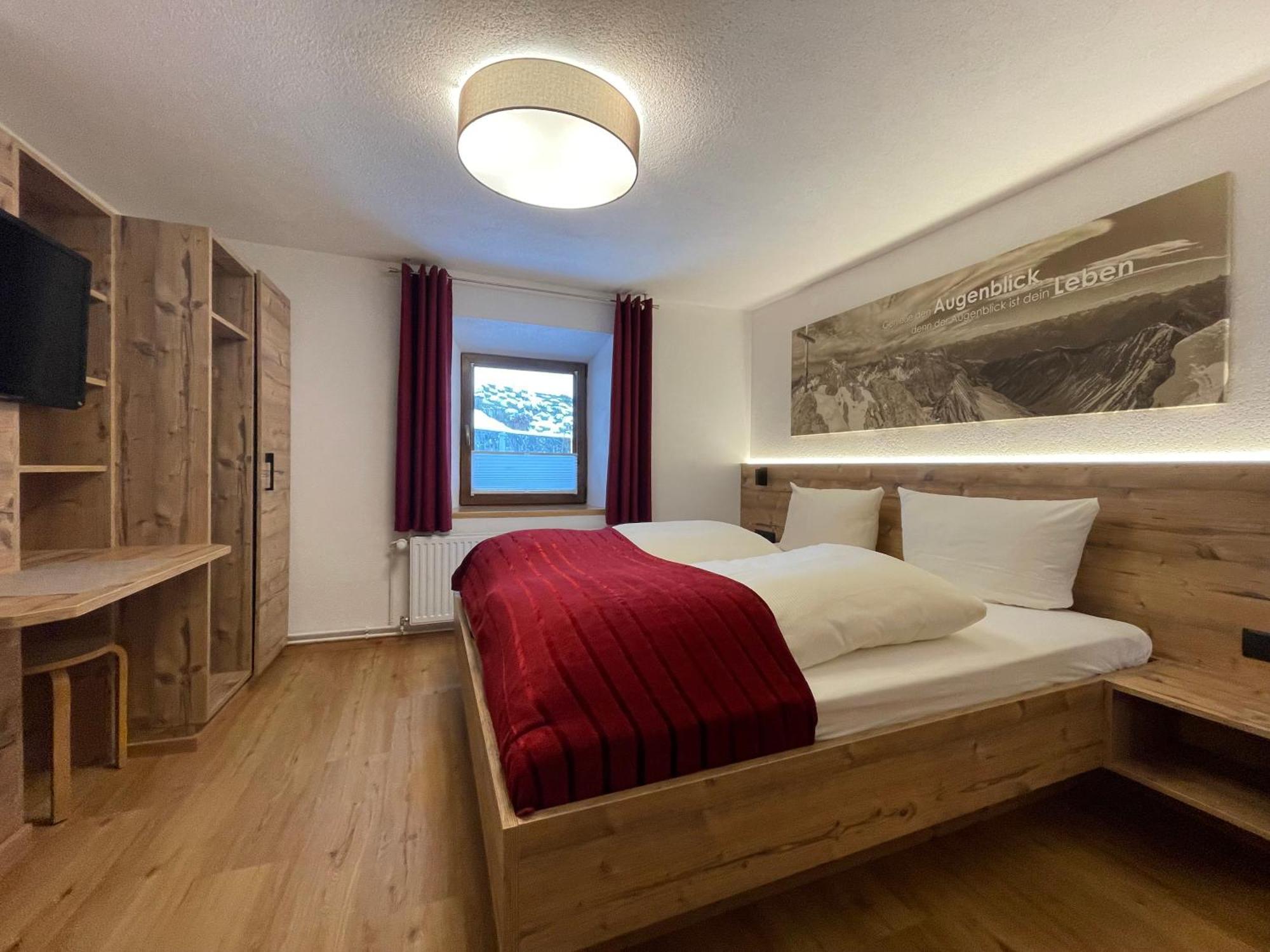 Bed and Breakfast Haus Walch Elbigenalp Exterior foto